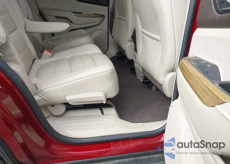 2017 GMC Acadia Denali z USA, uszkodzony, nr VIN 1GKKNPLS1HZ198535